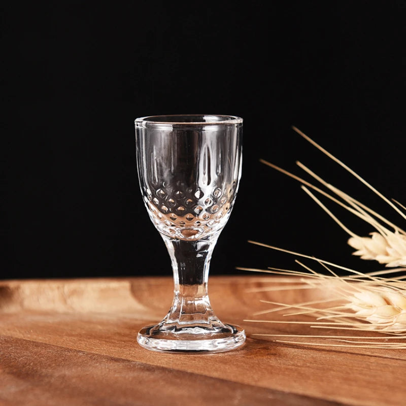 LVerres à spiritueux transparents de petite capacité