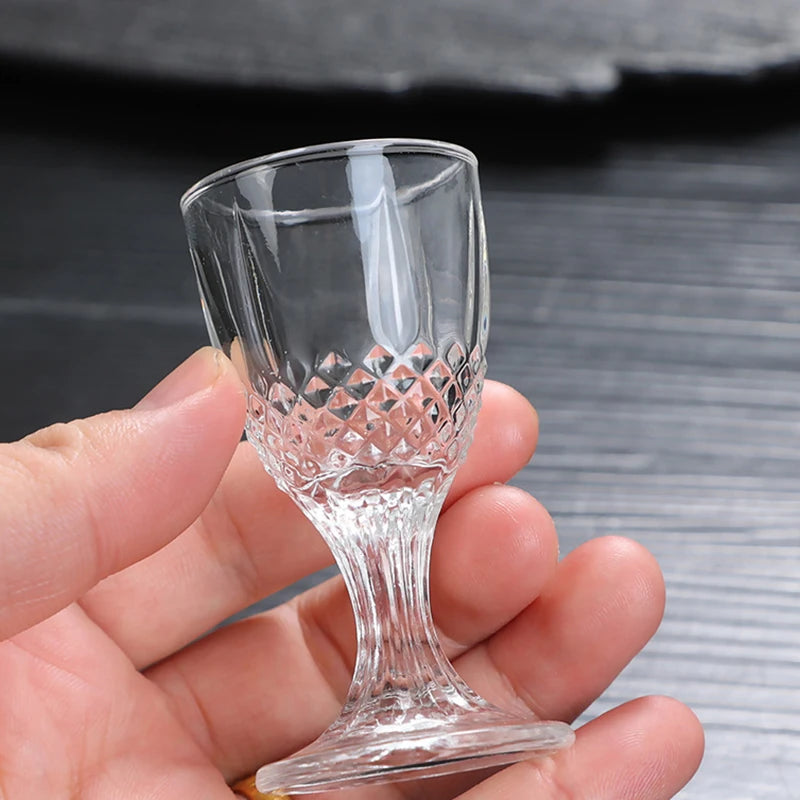 LVerres à spiritueux transparents de petite capacité